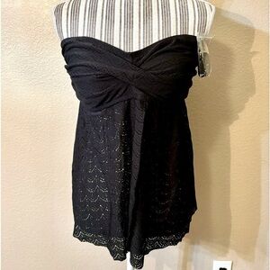 NWT Swim Top XL Maternity Ingrid & Isabel Black Lace Eyelets Flowy Straps